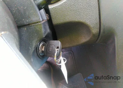 2009 Ford Mustang V6/V6 Premium from USA, damaged, VIN 1ZVHT80N195146621